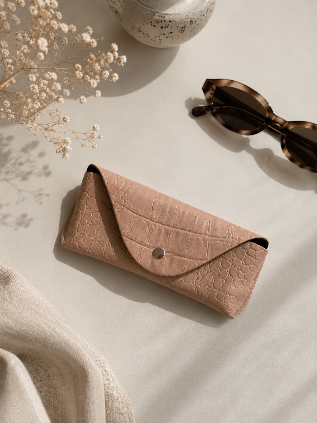 (Sun) glasses case ( Also available in other colors or prints.)