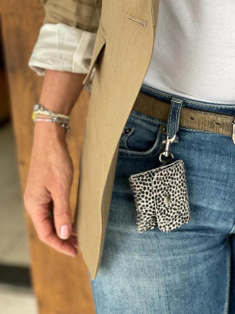 Mini keychain bag.( Also available in other colors or prints.) - Image 7
