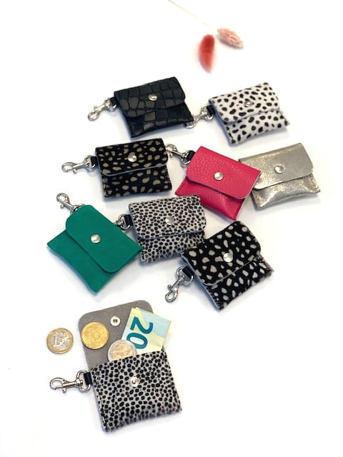 Mini keychain bag.( Also available in other colors or prints.) - Image 3