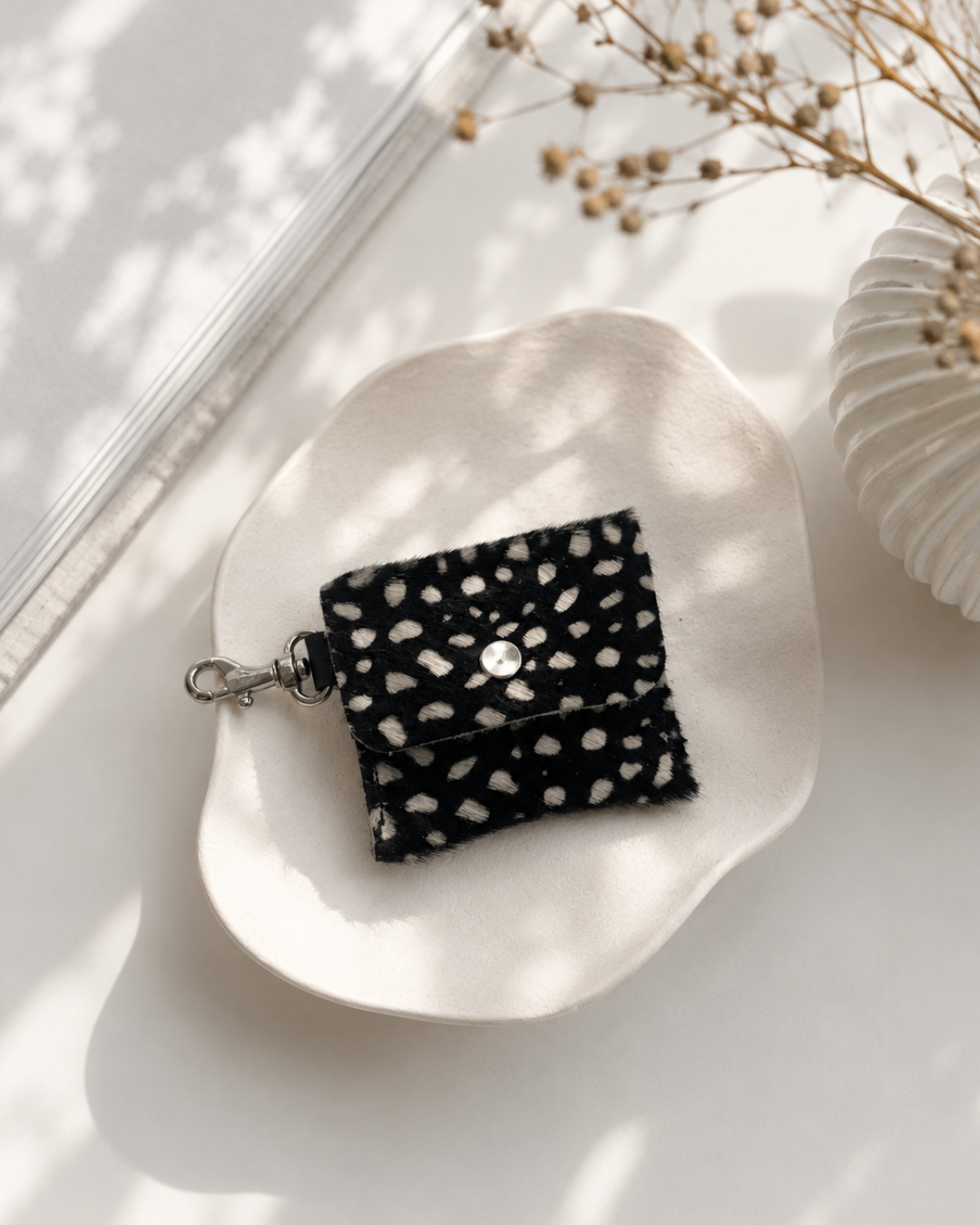 Mini keychain bag.( Also available in other colors or prints.) - Image 2