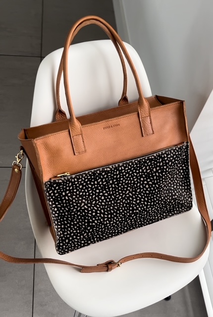 "Mommy/work/laptop bag" in black x Pebbles.( Also available in other colors or prints. - Image 21