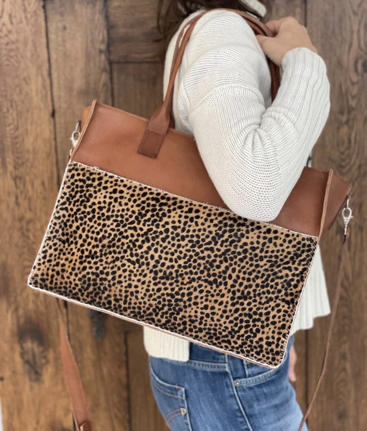 "Mommy/work/laptop bag" in black x Pebbles.( Also available in other colors or prints. - Image 19