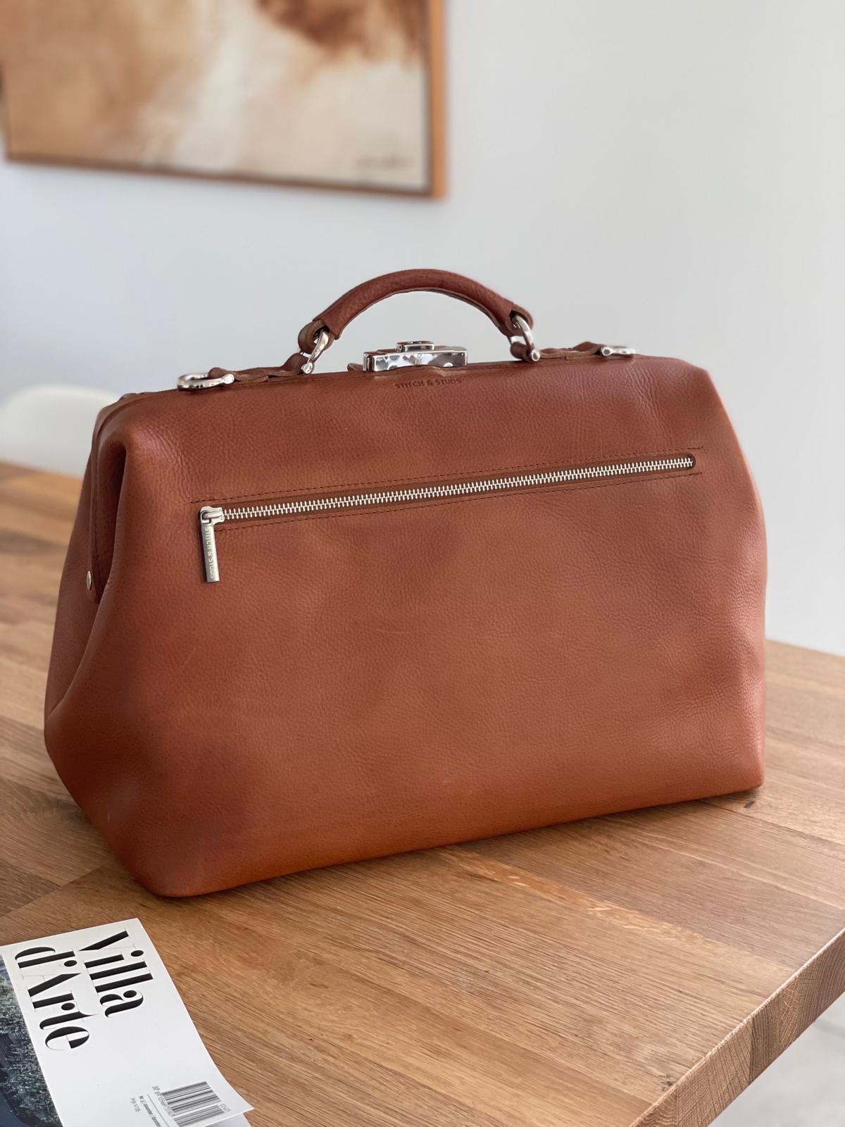 The "Remedy'' (with outer flap pocket.) - Image 2