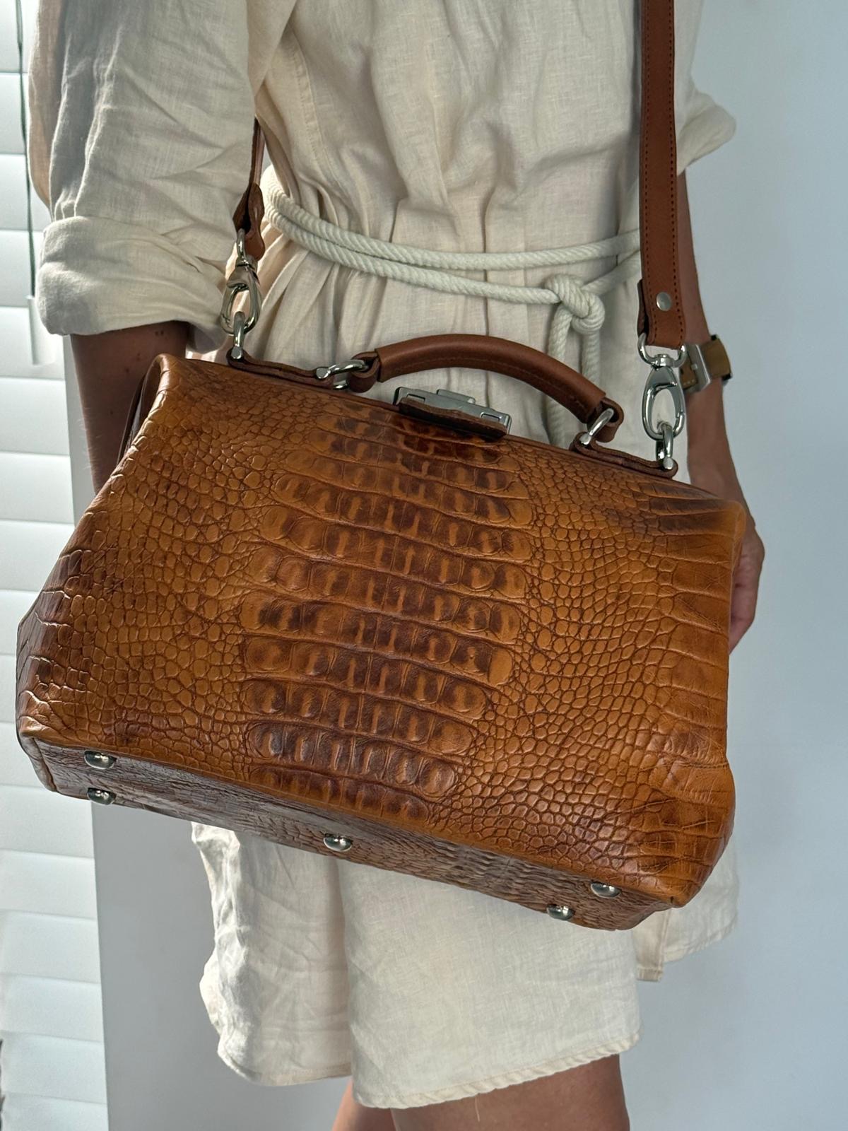 The "Remedy'' mid size - Image 6