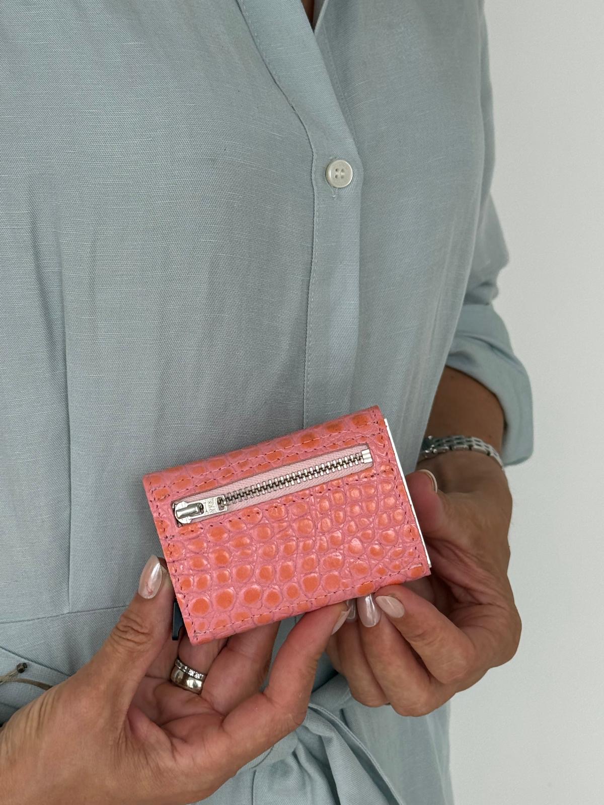 Hide & Seek (zipper) Croco Pink - Image 2